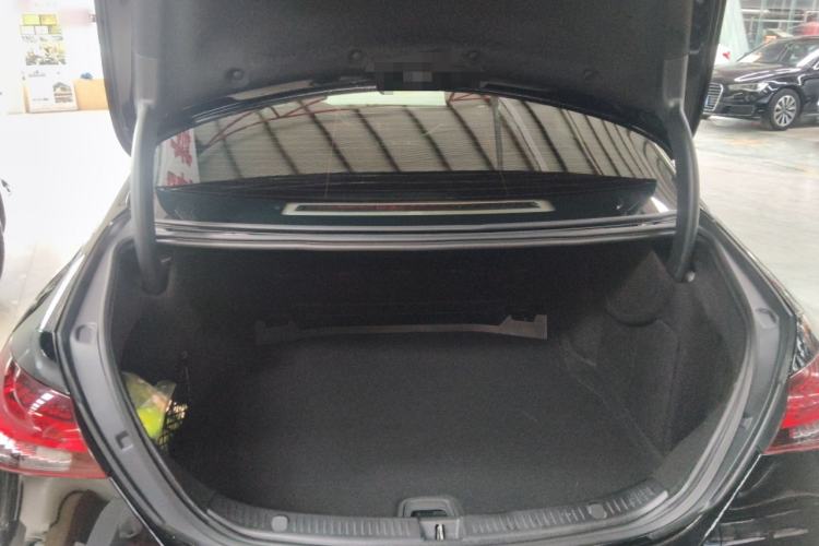 Used Mercedes-Benz E-Class 2023 E 300 L Luxury Model
