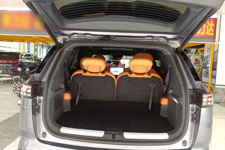 Used Dongfeng eπ eπ008 2026 Model Six-Seat Pure-Electric Family Edition