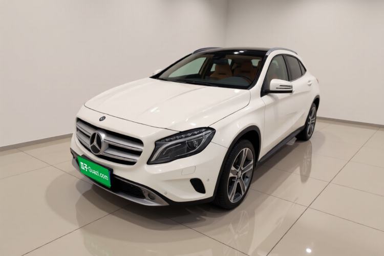 Used Mercedes-Benz GLA 2015 GLA 220 4MATIC Fashion Model