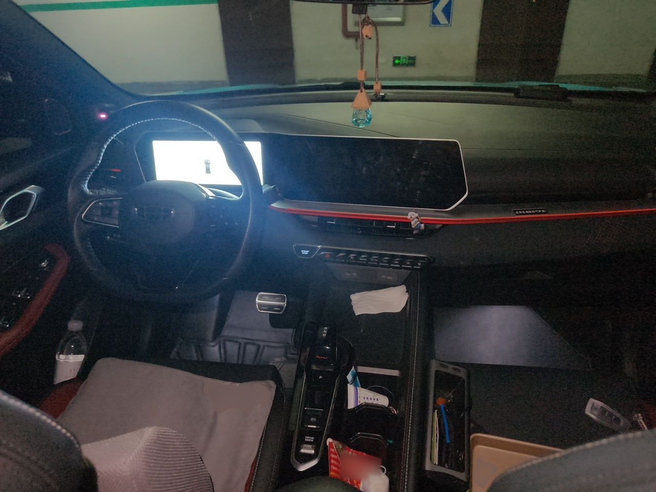 Geely Auto Coolray 2022 Bin Yue COOL 1.5TD DCT Battle Edition — снимка 9