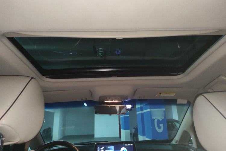 Used Buick GL8 2021 Land Cruiser Executive 652T Premium Model
