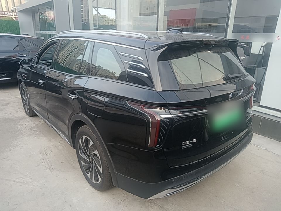 Hongqi HS7 PHEV 2024 2.0T PHEV Four-Wheel Drive Flagship Edition 6 Seats — снимка 4