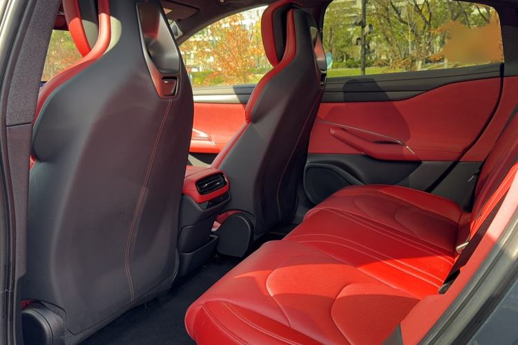 Used Xiaomi Auto SU7 2024 Rear-Drive Ultra-Long Range Advanced Pro-Level Intelligent Driving Version
