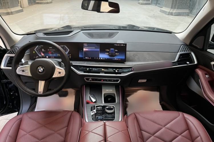 Used BMW X5 2023 xDrive 30Li Luxury M Sport Night Edition Package