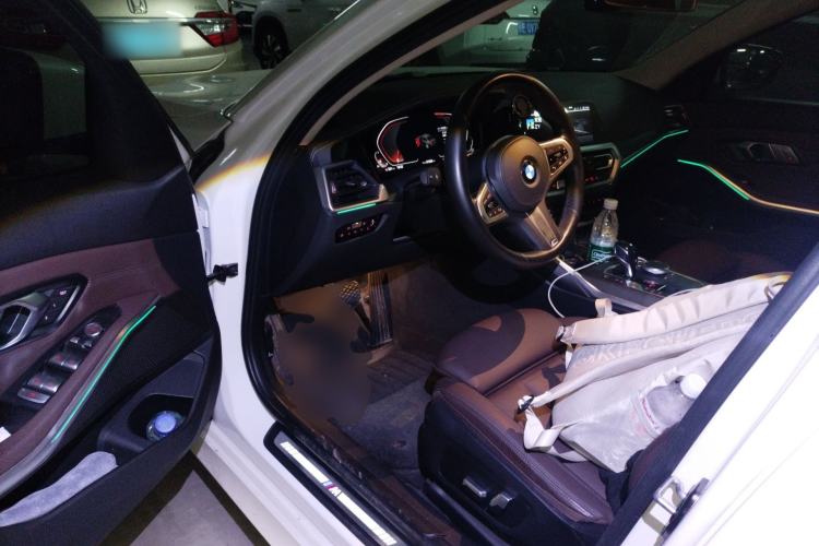 Used BMW 3 Series 2020 Facelifted 325i M Sport Package Driver Seat