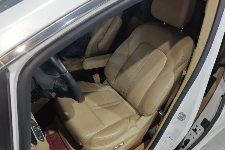 Used Buick GL8 2021 ES Land Cruiser 653T Luxury Edition
