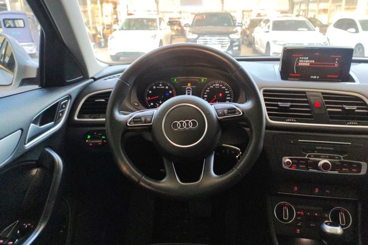 Used Audi Q3 2018 30th Anniversary Edition 30 TFSI Fashion Model
