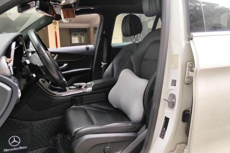 Used Mercedes-Benz GLC 2017 GLC 300 4MATIC Sport Edition Left Front Seat