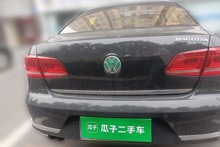 Used Volkswagen Magotan 2013 1.8TSI Premier Model Rear