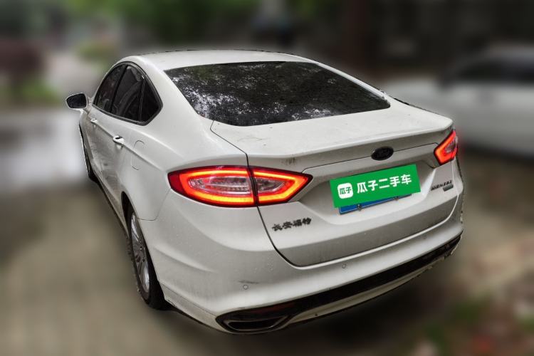 Used Ford Mondeo 2013 2.0L GTDi 200 Fashion Edition Rear Left 45 Deg