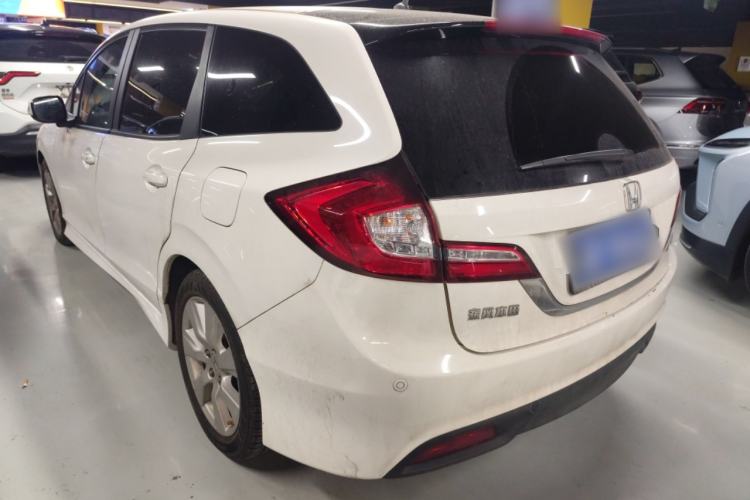 Used Honda Jade 2014 1.8L Automatic Comfort Elite Version 5 Seats
