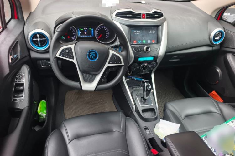 Used BYD Yuan New Energy 2018 EV360 Smart Connected Cool Model