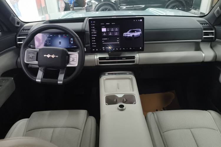 Used Formula Leopard Tai 7 2025 Model 190 km Four-Wheel Drive Ultra Edition
