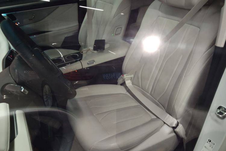 Used Buick GL8 New Energy 2024 Lu Zun Deluxe Edition 7-Seater