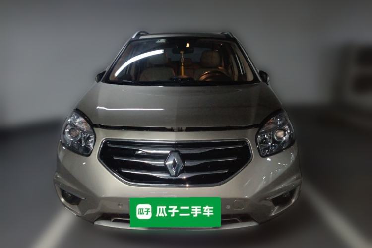 Used Renault Koleos 2012 2.5L 4x4 Comfort Edition with Navigation
