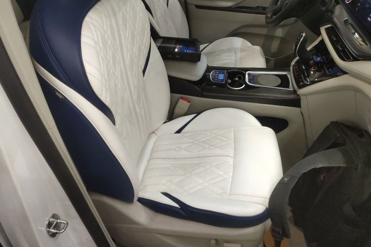 Used Buick GL8 2020 ES Land Cruiser 653T Comfort Edition
