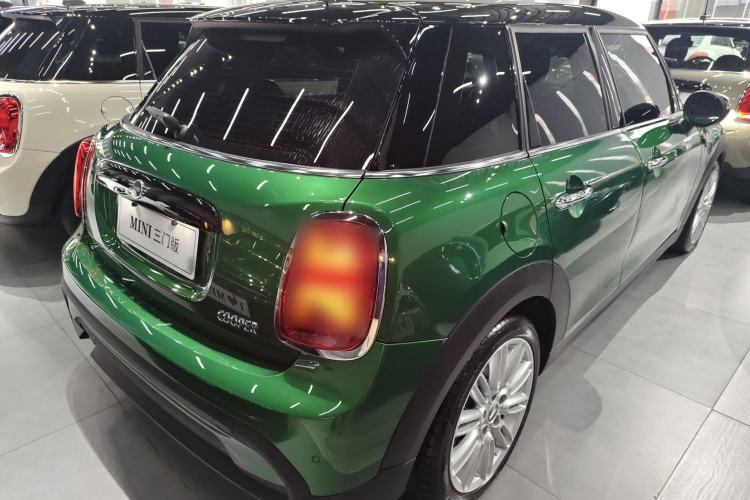 Used MINI MINI 2023 1.5T COOPER Artist Five-Door Edition
