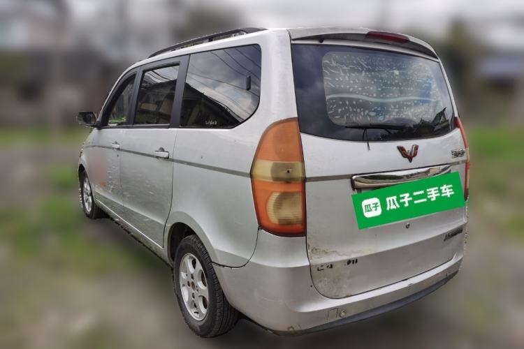 Used Wuling Hongguang 2010 1.4L Luxury Model
