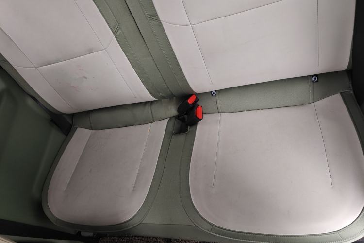 Used Geely Galaxy Panda 2025 210km Panda Rider Left Rear Seat