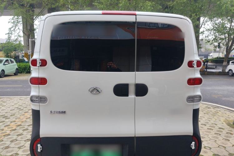 Used SAIC MAXUS Dana V1 2025 Low-Roof Multi-Function Version 42 kWh Rear