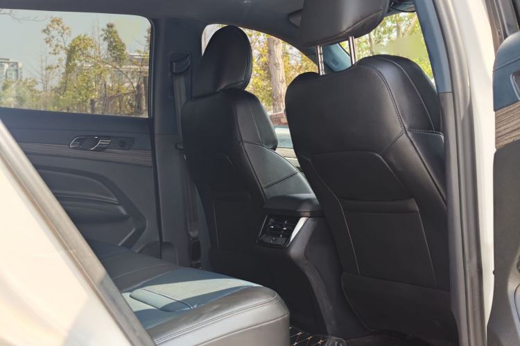 Used Ford Equator Sport 2022 Facelift EcoBoost 170 Prestige Model
