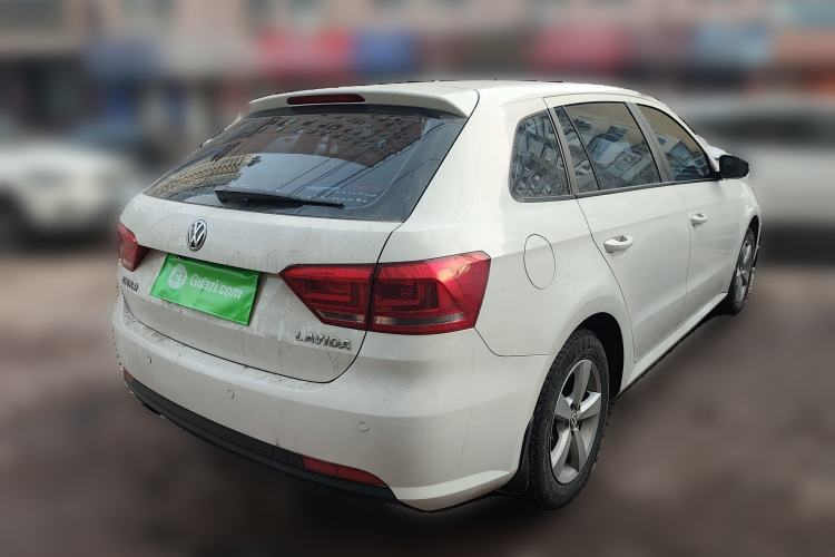 Used Volkswagen Gran Lavida 2013 1.6L Automatic Fashion Model
