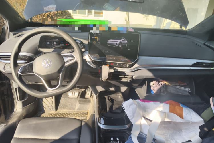 Used Volkswagen ID.4 CROZZ 2022 Long-Range PURE+ Edition
