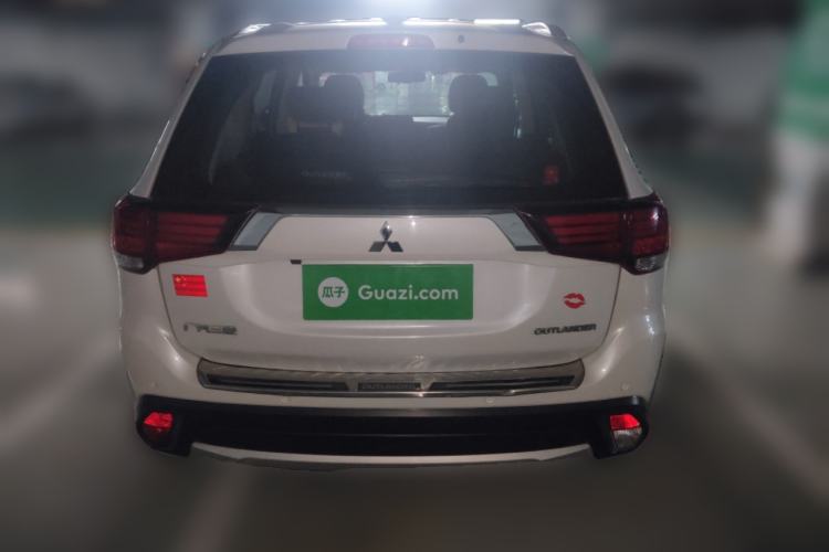 Used Mitsubishi Outlander 2017 2.0L Two-Wheel Drive Glory Edition 5 Seats
