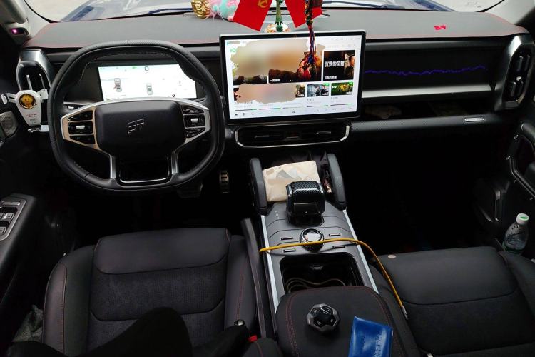 Used JETOUR Traveler C-DM 2024 C-DM 129KM Linye Edition Center Console