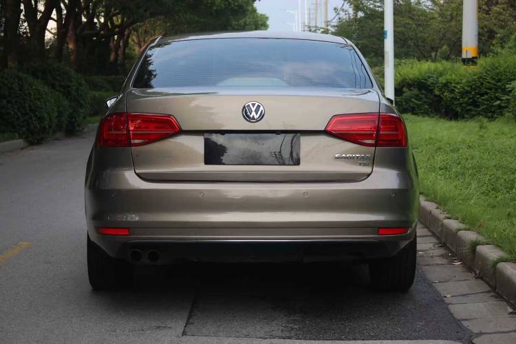 Used Volkswagen Sagitar 2016 230TSI 25th Anniversary Edition