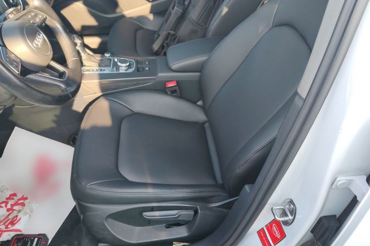 Used Audi A3 2018 30th Anniversary Edition Sportback 35 TFSI Ambition Model
