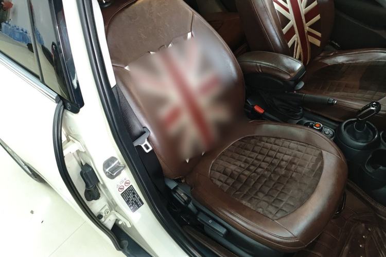 Used MINI 2019 1.5T ONE Five-Door Edition Right Front Seat