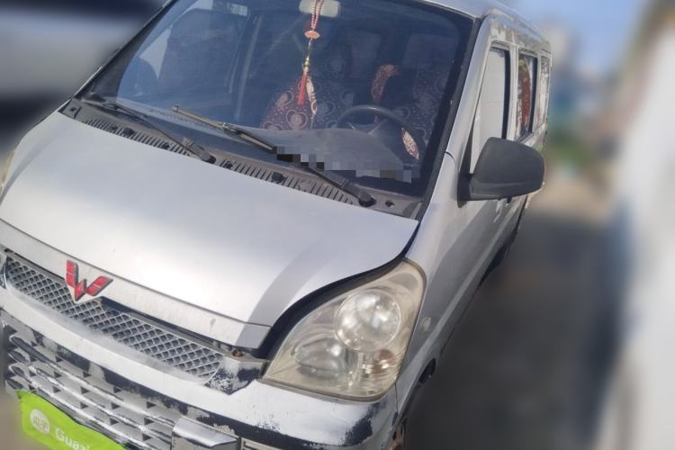 Used Wuling Rongguang 2011 1.2L Base Version