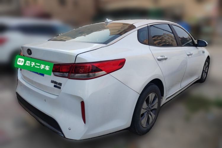 Used Kia K5 2016 2.0L Hybrid GLS Rear Right 45 Deg