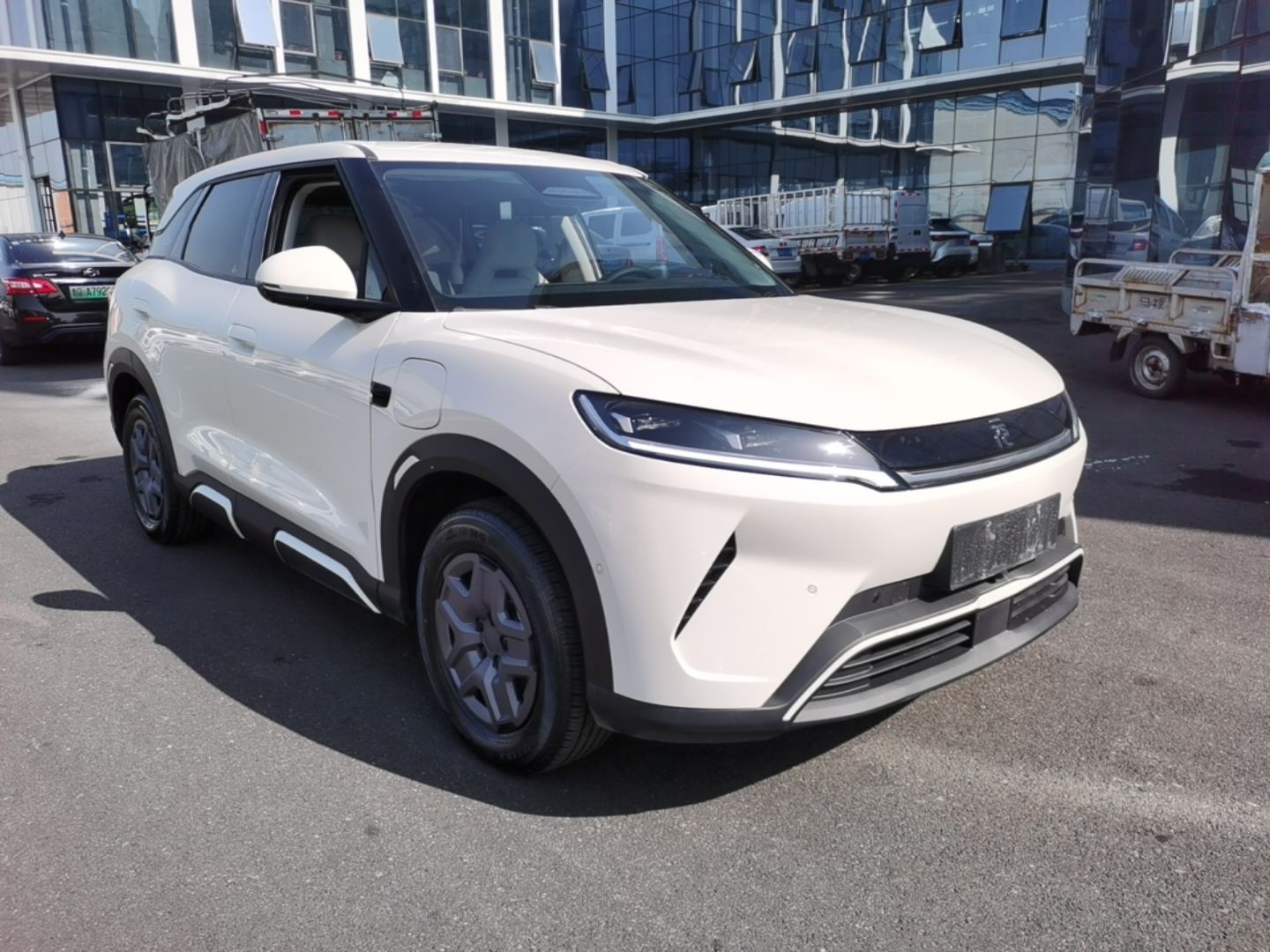 BYD Yuan UP 2025 Intelligent Driving Version 401 KM Dynamic Edition — снимка 3