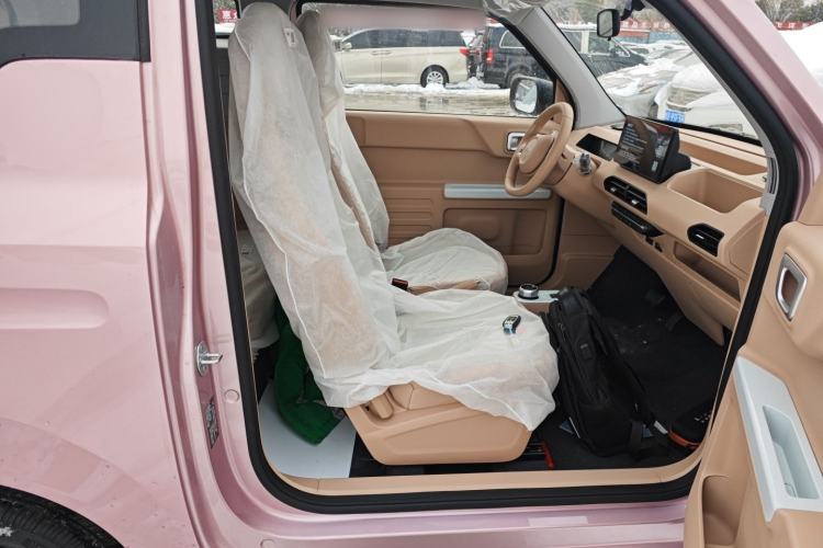 Used Geely Galaxy Panda 2024 Panda Mini 200km Endurance Bear