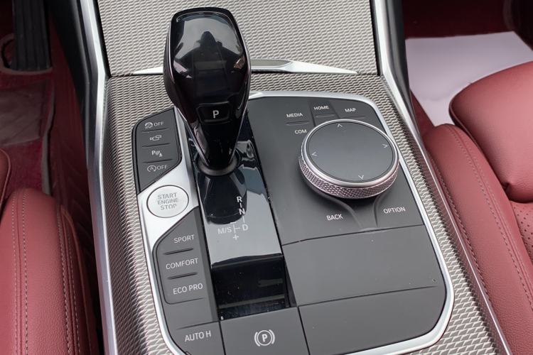 Used BMW 3 Series 2021 325Li M Sport Shadowline Package Gear Lever