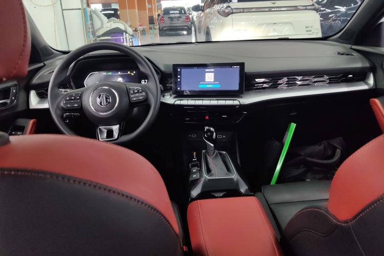 Used MG 5 2023 180 DVVT CVT Luxury Edition