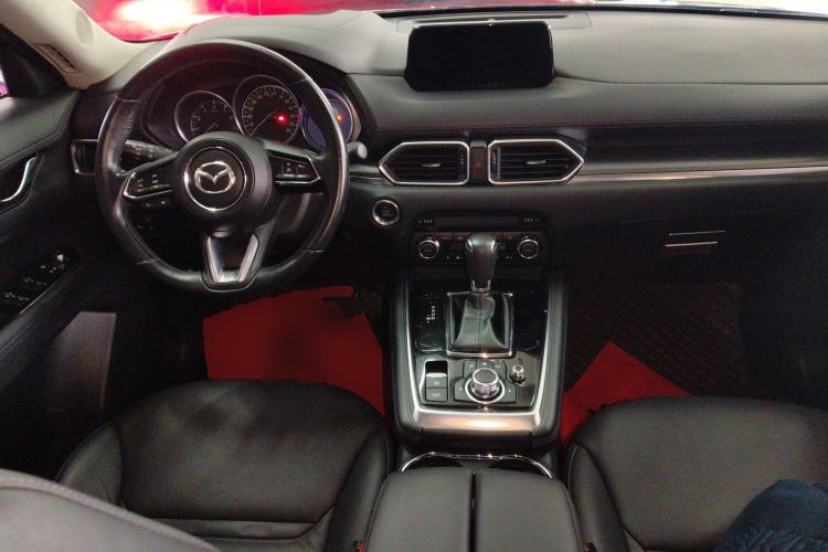 Used Mazda CX-8 2019 2.5L Two-Wheel Drive Prestige Version Center Console