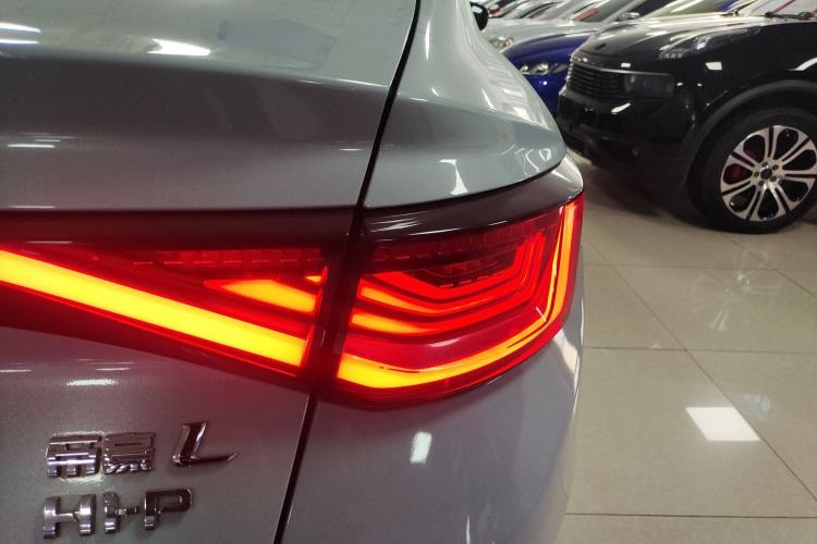 Used Geely Auto Emgrand L HiP 2024 Longteng Edition 1.5TD-DHT Pro 100KM Superior Model
