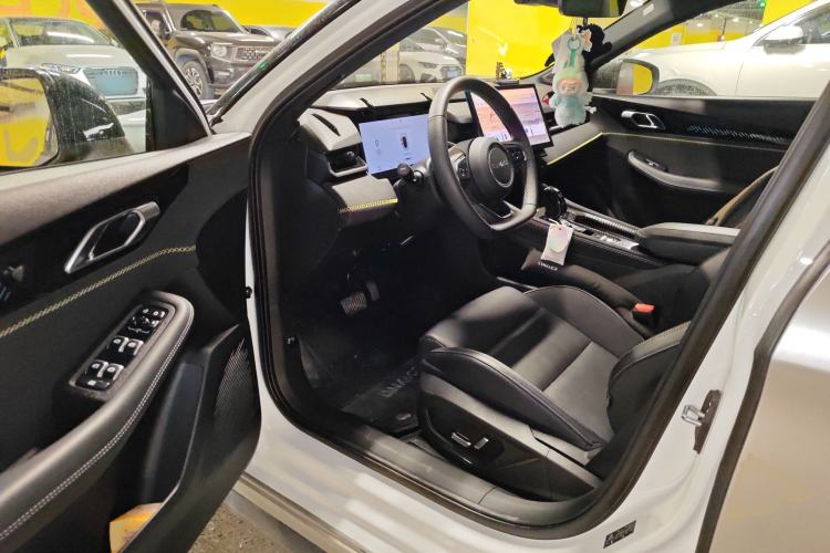 Used Lynk & Co 03 2023 1.5T EM-F PM
