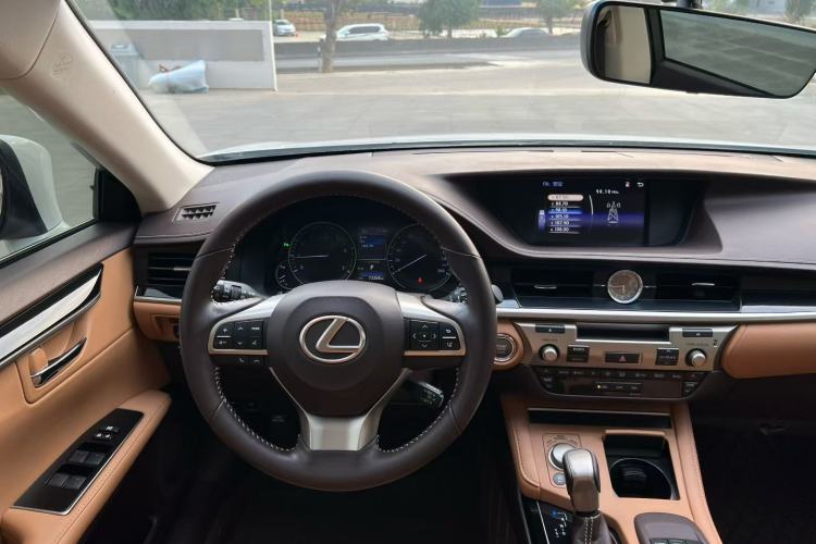 Used Lexus ES 2015 200 Elite Edition