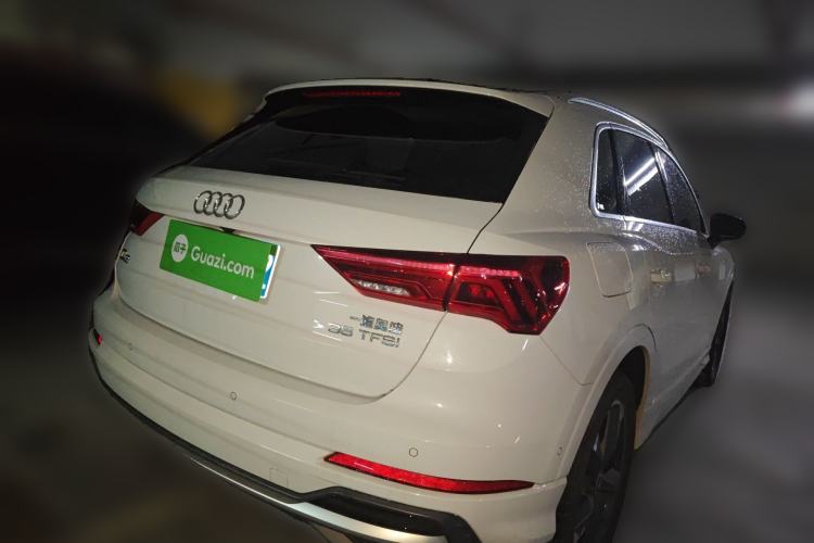 Used Audi Q3 2023 35 TFSI Fashion Dynamic Model (1.5T) Rear Right 45 Deg