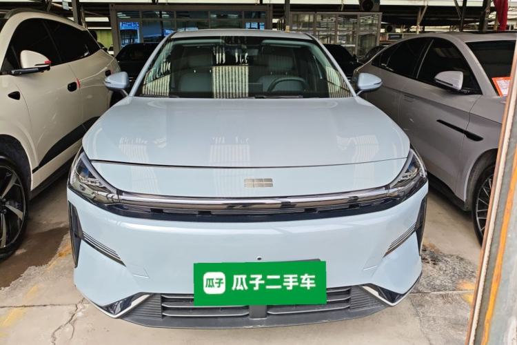 Used Geely Galaxy L6 2025 EM-i 140km Long-Range Version
