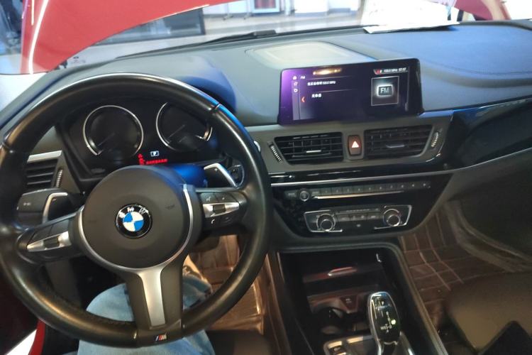 Used BMW 1 Series 2020 125i Leading Model M Sport Package Center Console