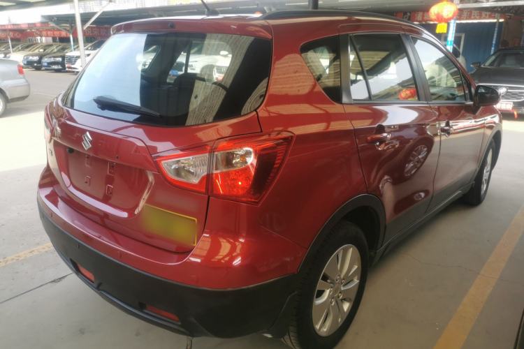 Used Suzuki S-Cross 2015 1.6L CVT Two-Wheel Drive Entry-Level Trim Rear Right 45 Deg