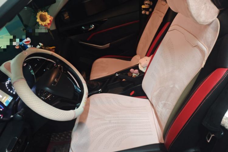 Used Venucia D60 2018 1.6L CVT Smart Connect Elite Edition