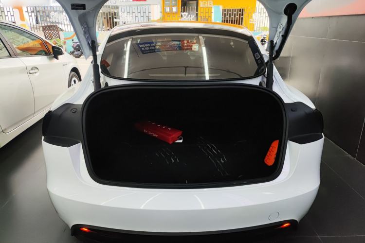 Used Tesla Model 3 2023 Rear-Wheel-Drive Version