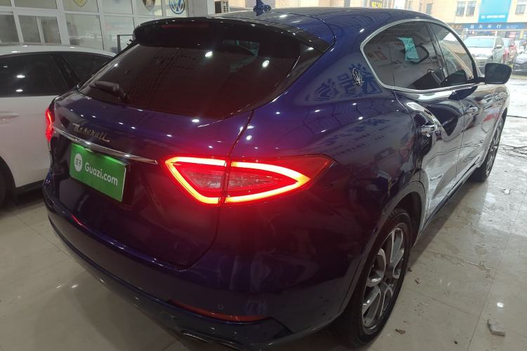 Used Maserati Levante 2016 3.0T Standard Edition Rear Right 45 Deg
