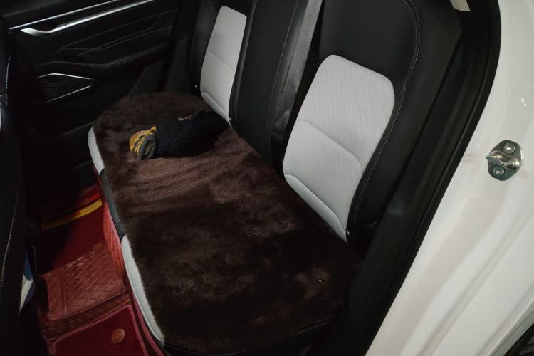 Used Geely Auto Emgrand 2024 4th Generation 1.8L DHT Pure-Ethanol Version